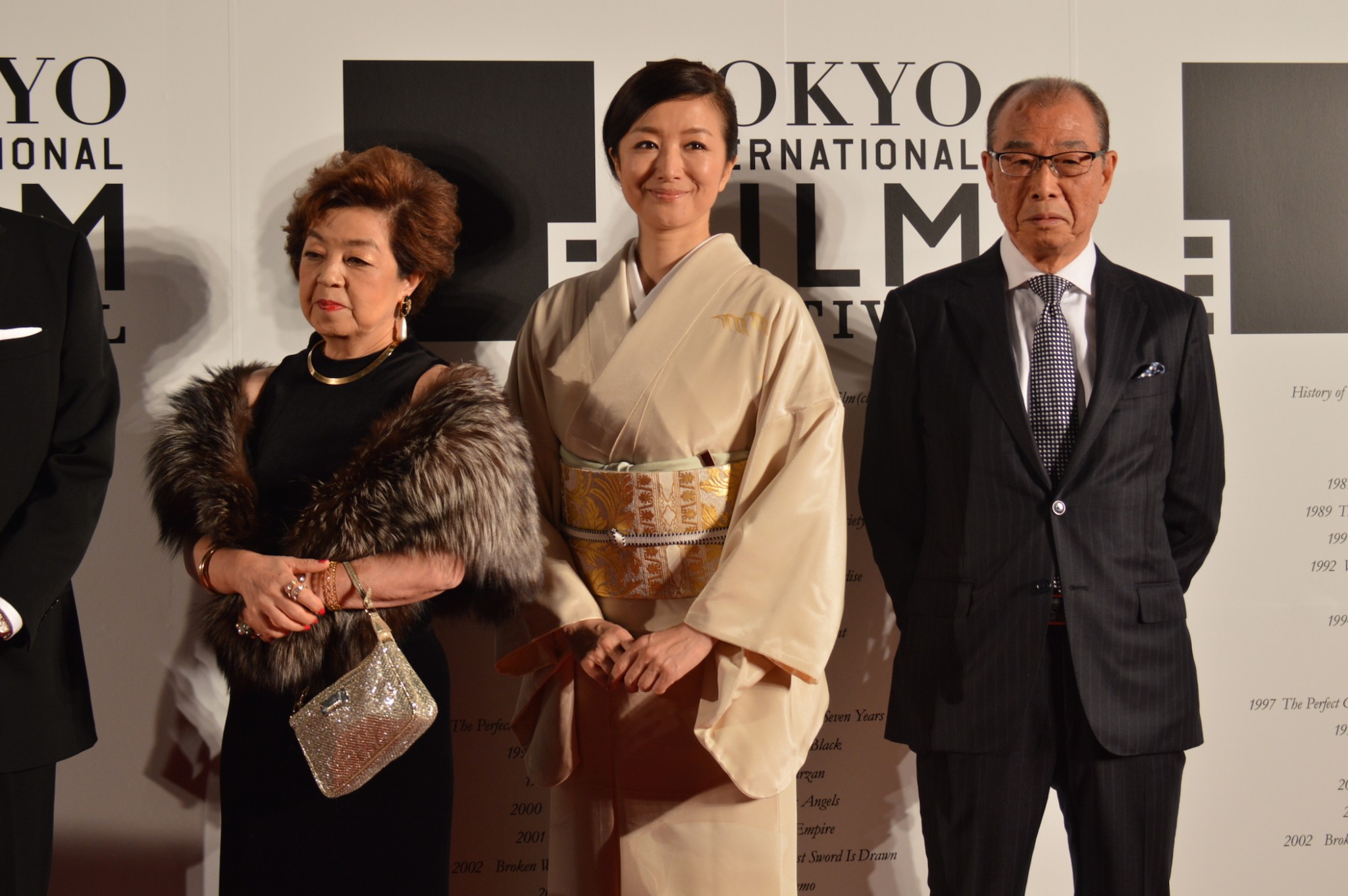 渴望拯救剧照的剧照