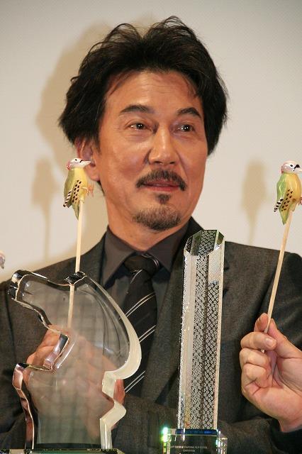 啄木鸟和雨剧照的剧照