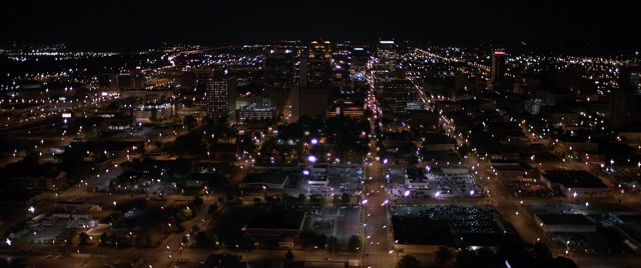 母亲外出之夜剧照的剧照