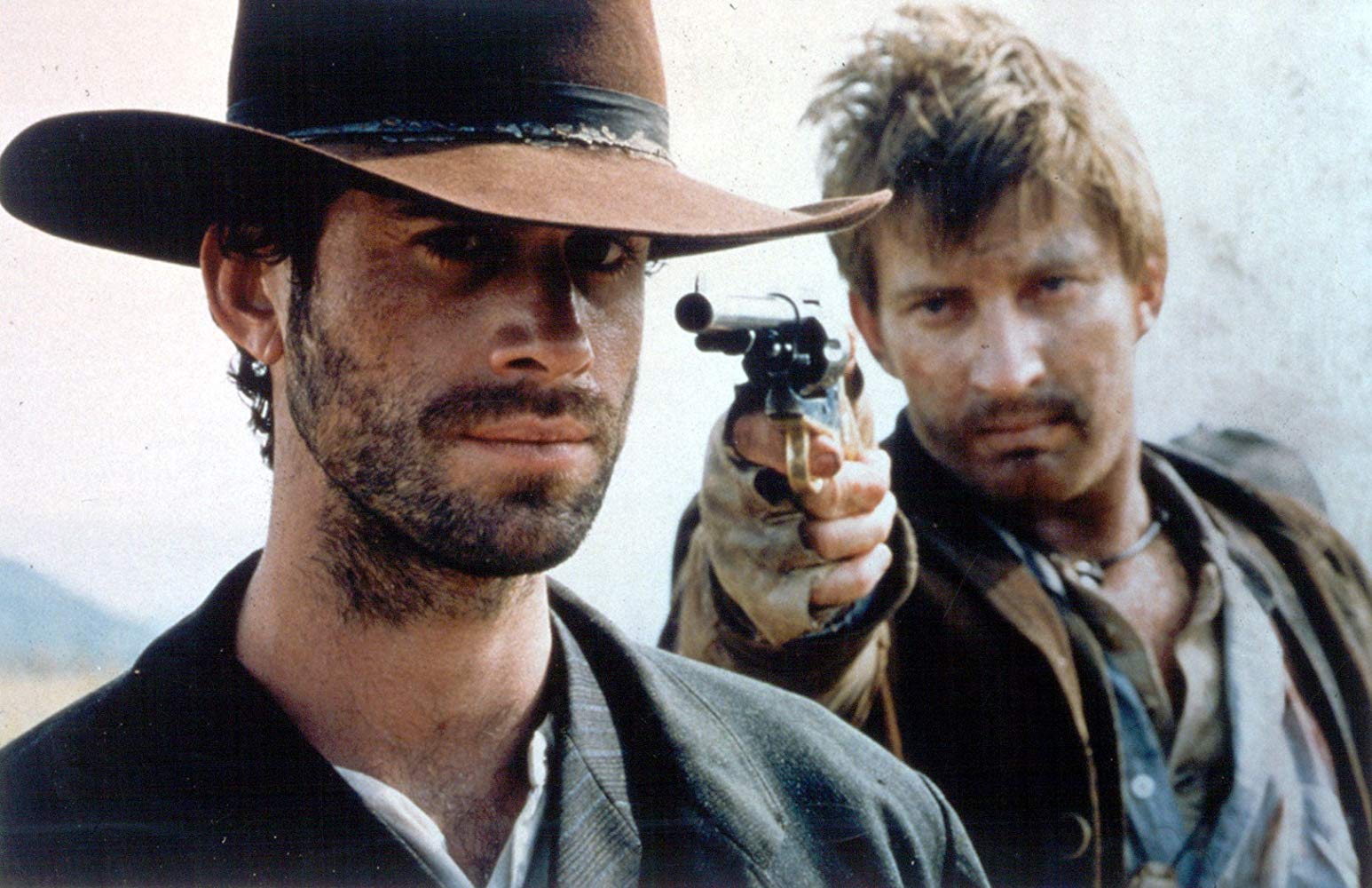 尘土剧照的剧照