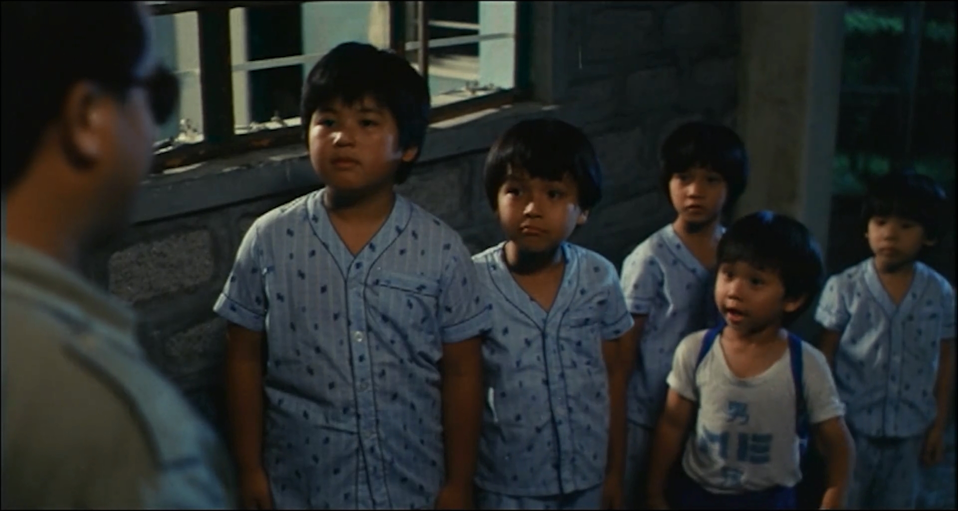 大小不良剧照的剧照