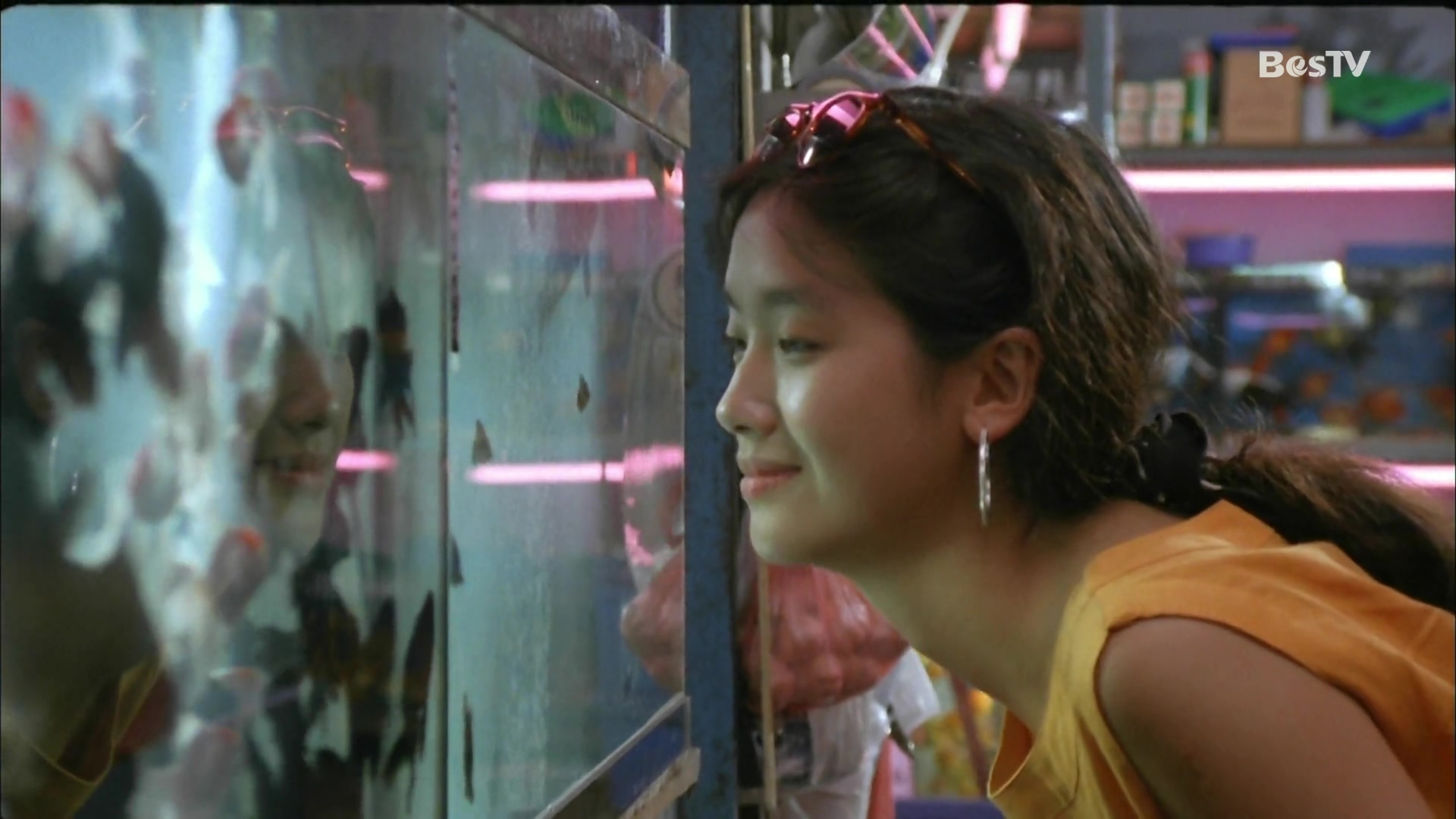 沙滩仔与周师奶剧照的剧照