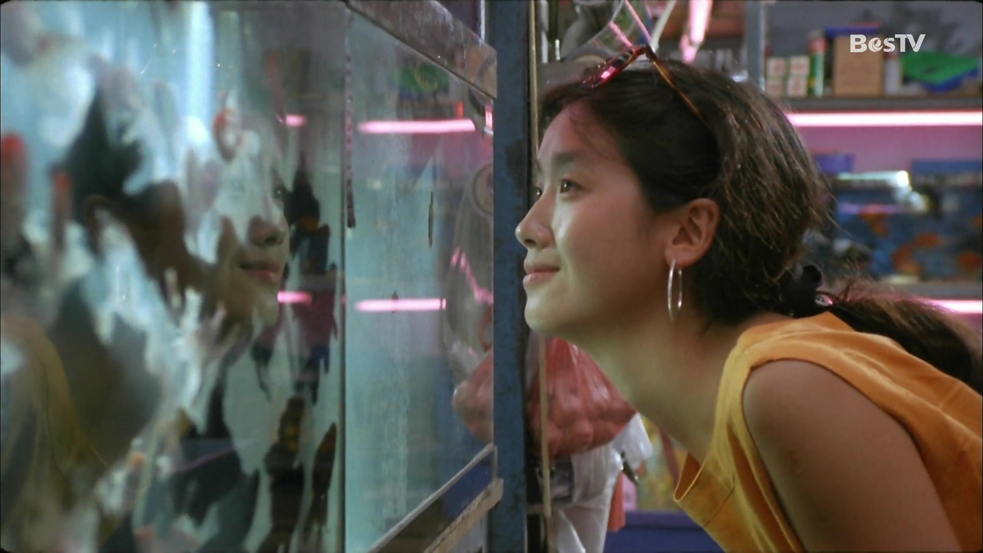 沙滩仔与周师奶剧照的剧照