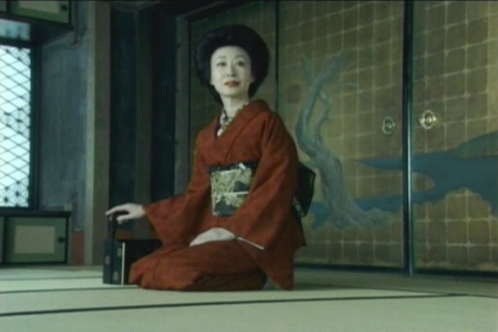 犬神家族剧照的剧照