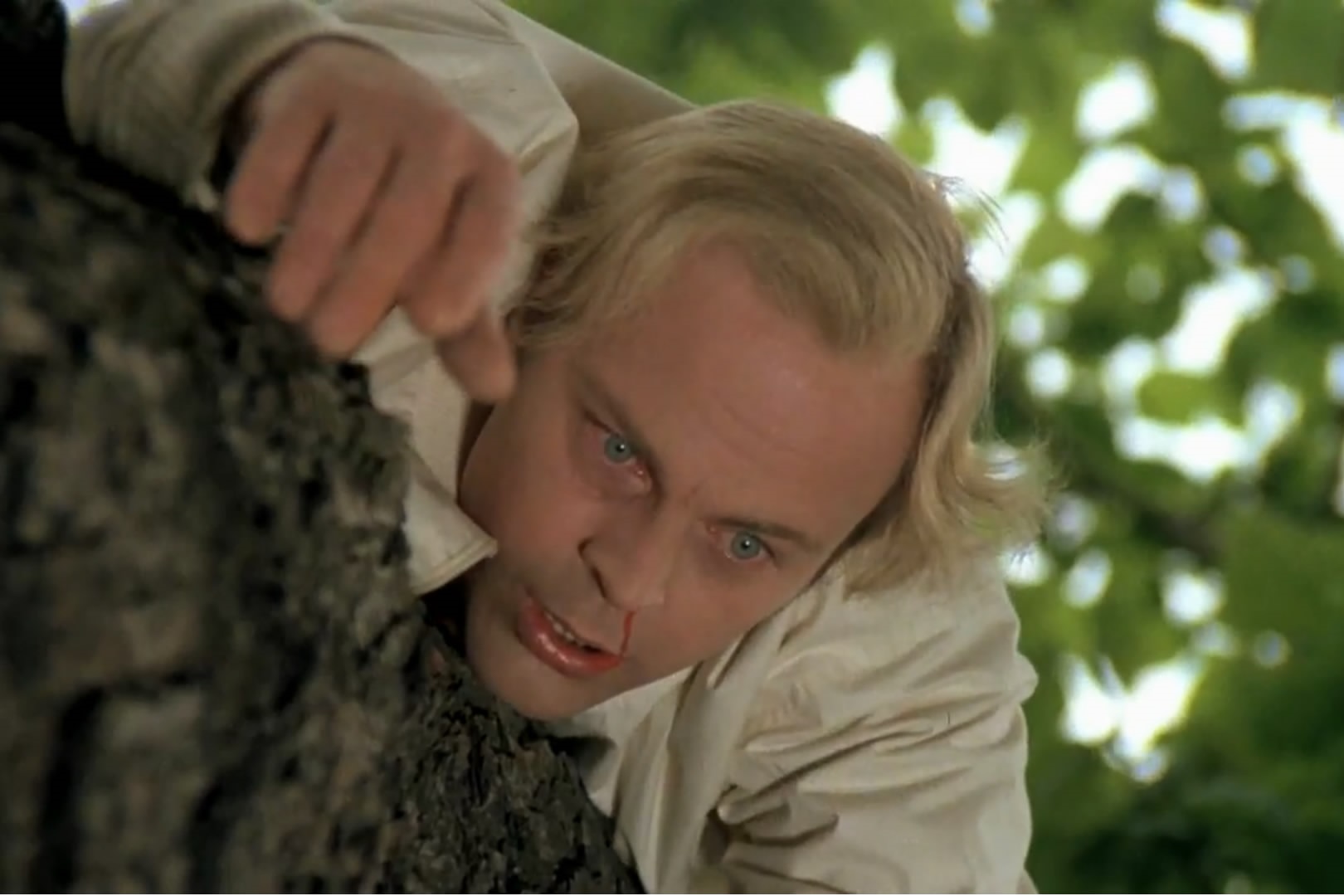 伞中情剧照的剧照