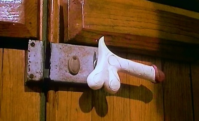 波旁街的变态女人剧照的剧照