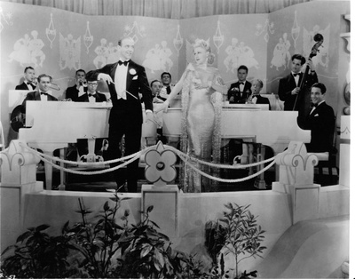 罗贝尔塔剧照的剧照