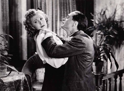 妇女的敌人剧照的剧照