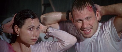 大雨成灾剧照的剧照