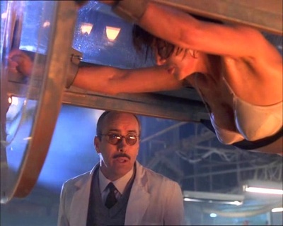 变种鲨鱼人剧照的剧照