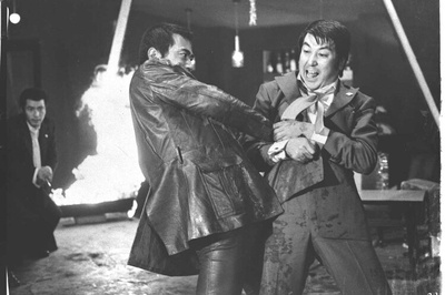 现代黑社会 血樱三兄弟剧照的剧照