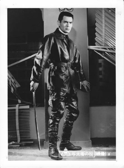 现代黑社会：逃犯的荣誉剧照的剧照