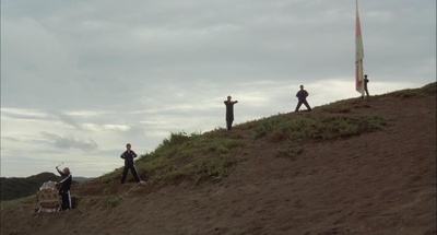 应援团少女剧照的剧照