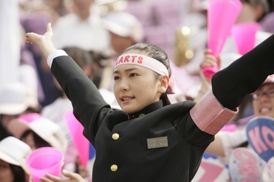 应援团少女剧照的剧照