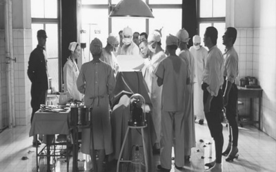 海与毒药剧照的剧照