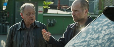 黑暗收成剧照的剧照