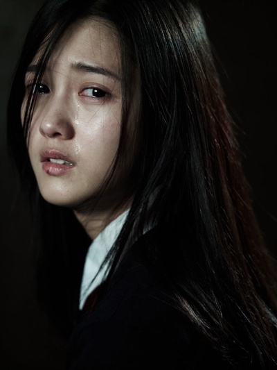 妈妈别哭剧照的剧照