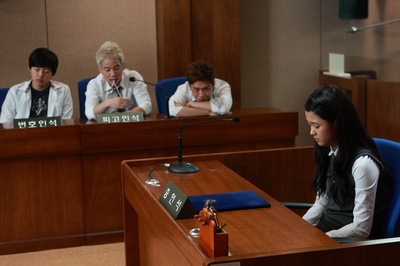 妈妈别哭剧照的剧照