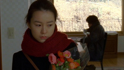 附近的房间剧照的剧照