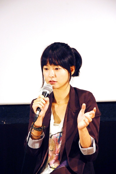 附近的房间剧照的剧照