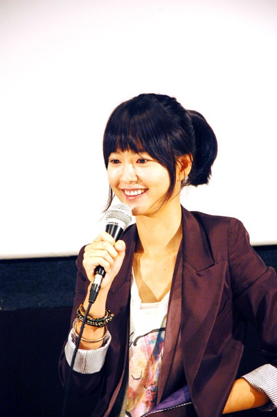 附近的房间剧照的剧照