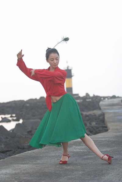 羽毛剧照的剧照