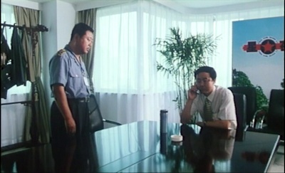 看车人的七月剧照的剧照