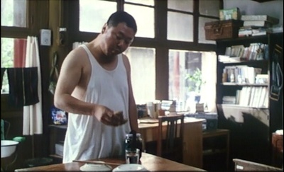 看车人的七月剧照的剧照