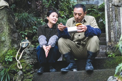 相伴库里申科剧照的剧照