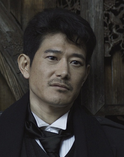 月色狰狞剧照的剧照