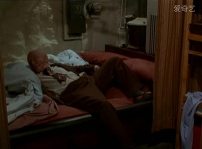 同住一屋剧照的剧照