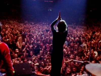 给我庇护剧照的剧照