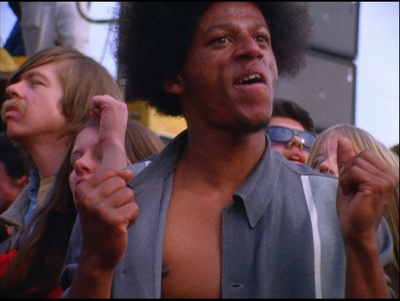 给我庇护剧照的剧照