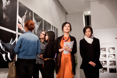 雪花秘扇剧照的剧照