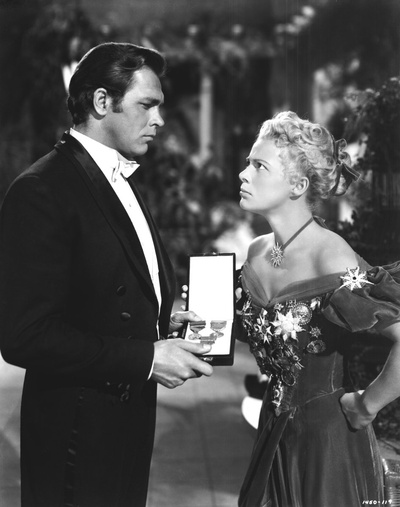 飞燕金枪剧照的剧照