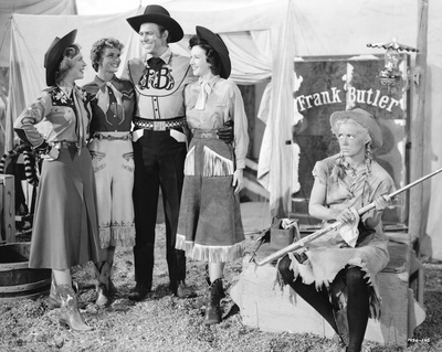 飞燕金枪剧照的剧照