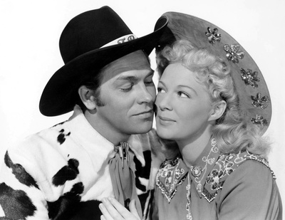 飞燕金枪剧照的剧照