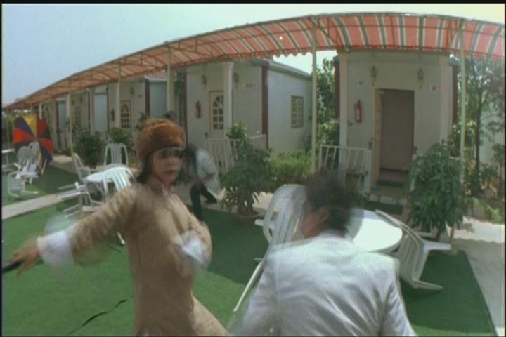 庙街十三妹剧照的剧照