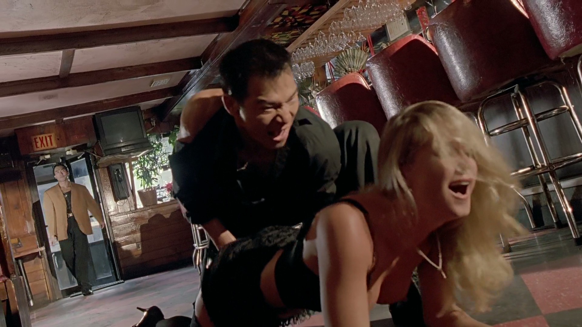 虎穴屠龙之轰天陷阱剧照的剧照