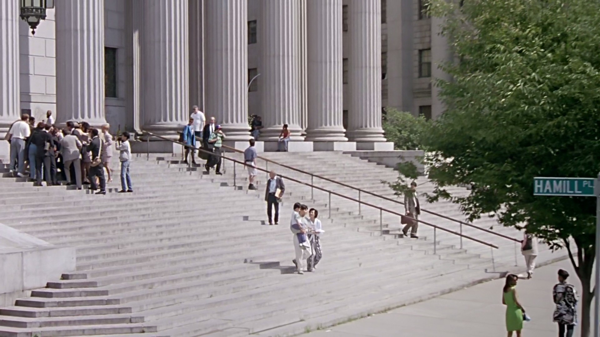 虎穴屠龙之轰天陷阱剧照的剧照