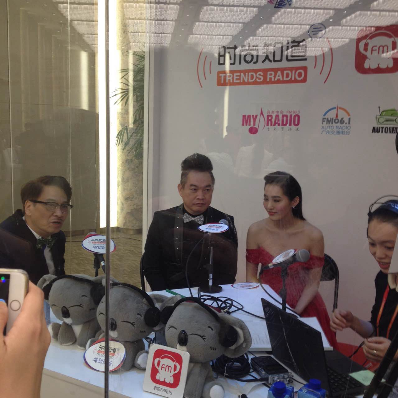 十万伙急剧照的剧照