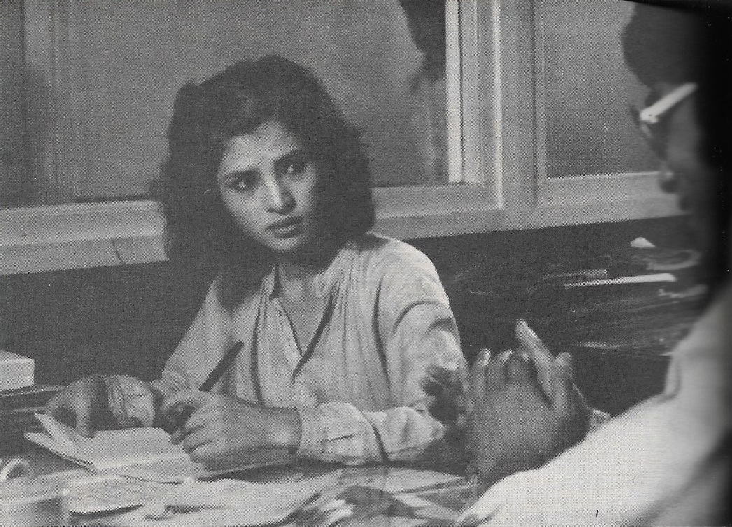 大大小小一家春剧照的剧照