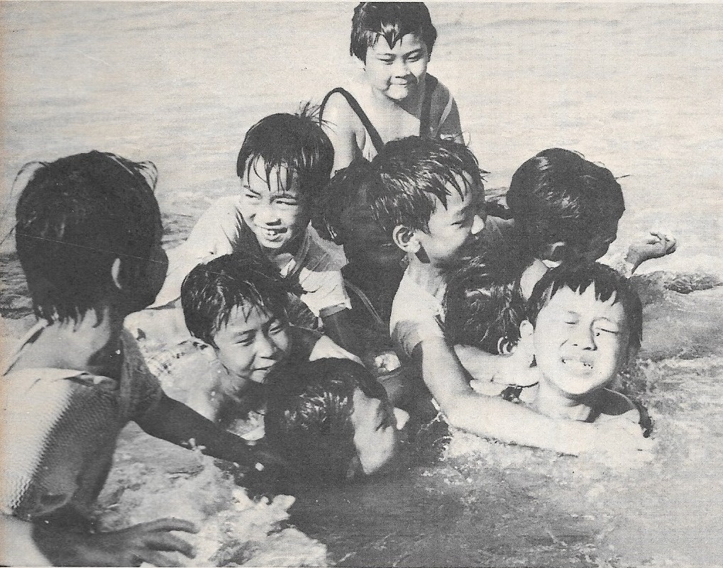 大大小小一家春剧照的剧照