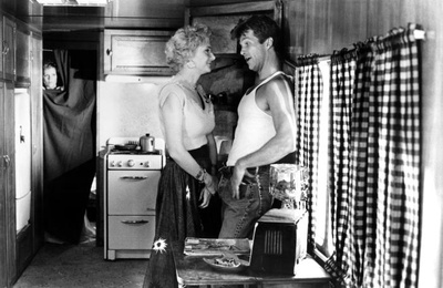 娜丁剧照的剧照