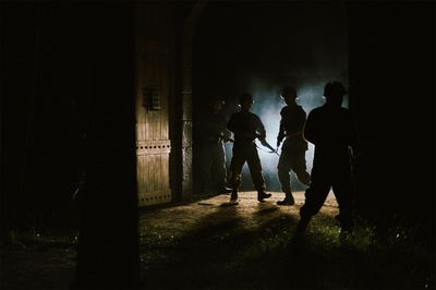 登月荒言剧照的剧照