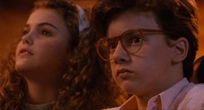 亲爱的，我把孩子放大了剧照的剧照