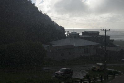 离岛居民剧照的剧照