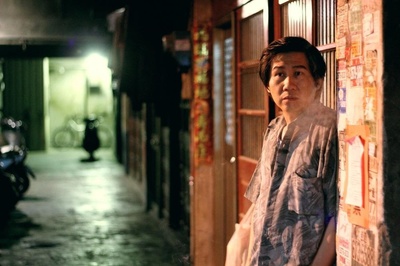 对面的女孩杀过来剧照的剧照