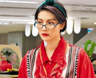 对面的女孩杀过来剧照的剧照