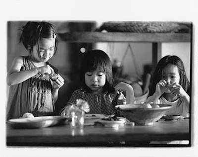 食行人生剧照的剧照